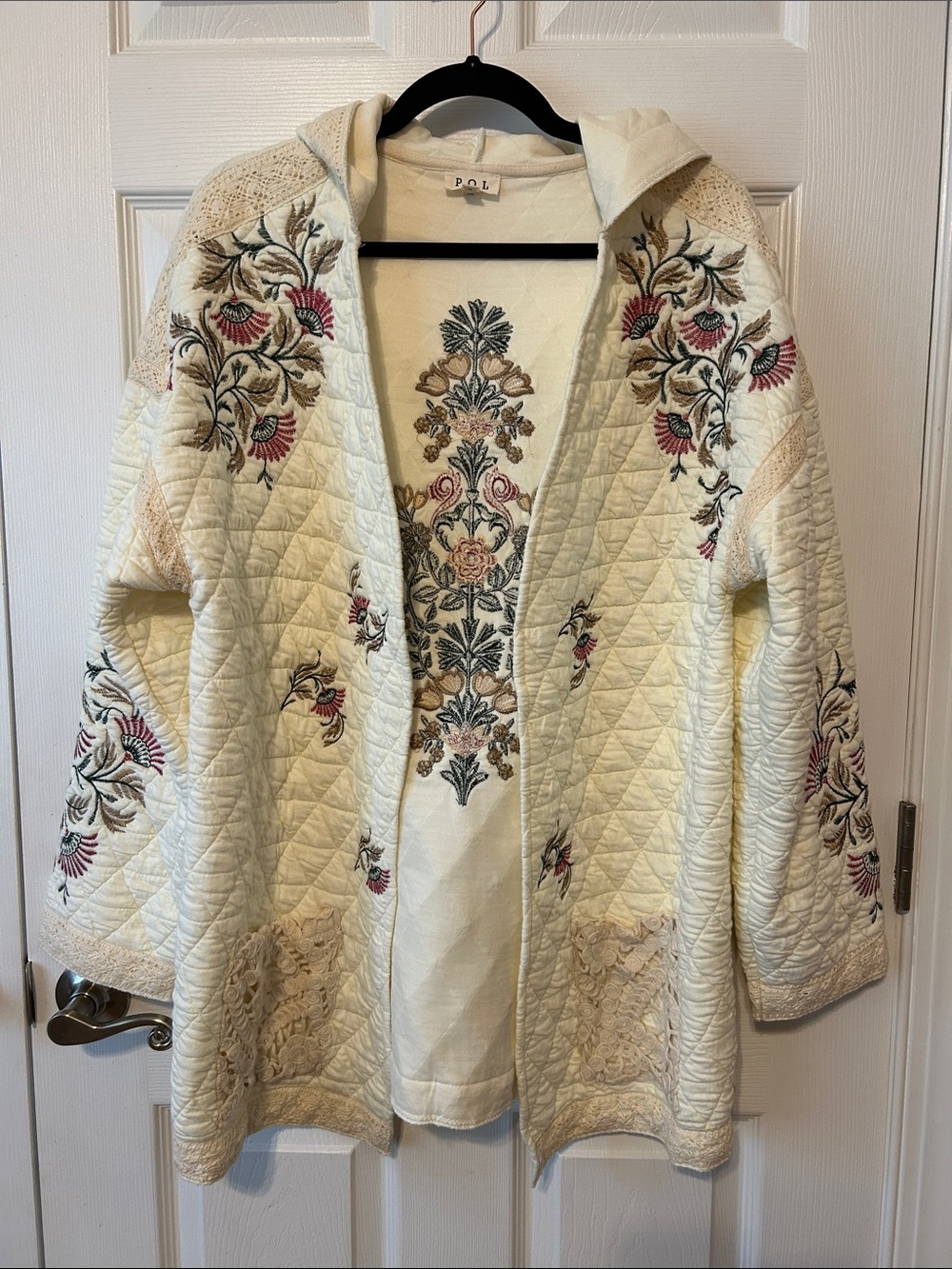 POL Cream Crochet Floral Embroidery Hooded Jacket Detail